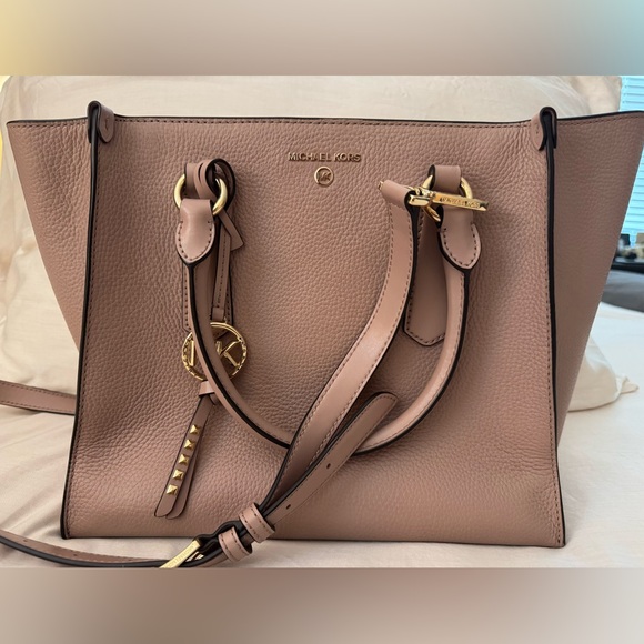 Michael Kors Handbags - Michael Kors Blush Nude Pink Leather Tote Bag